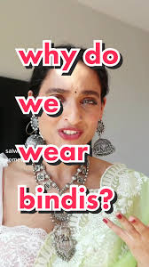 Replying to @sarcasticjewel it is not limited to only certain religions in  South Asia either🥻 #browngirl #bindi #southasian #desithings #indianfashion