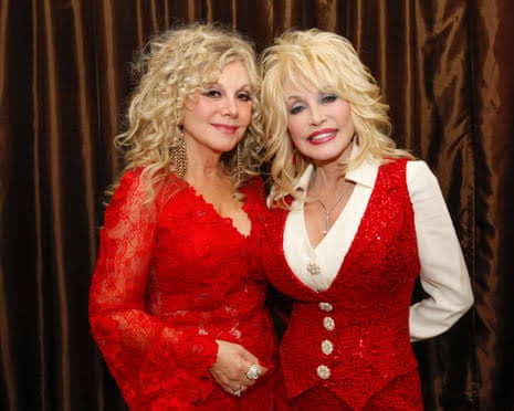 Dolly Parton's sister reveals singer offered to test experimental cancer drugs before she died | Dolly Parton | The Guardian