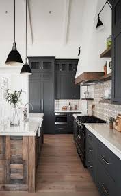 44 Genius Small Cottage Kitchen Design Ideas Decor In 2020 Cottage Style Kitchen Farmhouse Kitchen Design Rustic Modern Kitchen