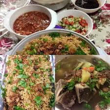 Resepi 1 kilo ayam lemak cili padi amie menu yan… baca selengkapnya. Resepi Nasi Daging Berempah Bahan Bahan 8 10 Orang 1 Kilo Beras Basuh Dan Toskan 500 G Daging Dipotong Kecil Dan Bersihkan D Recipes Easy Meals Food