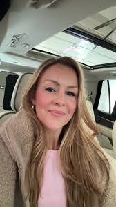 Amanda Caudillo's Instagram, Twitter & Facebook