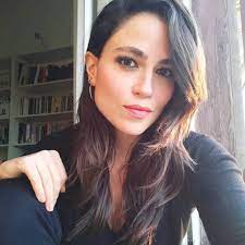 Dell'ex fidanzato di paola di benedetto matteo gentili! Veronica Gentili Biografia Chi E Eta Altezza Peso Figli Marito Instagram E Vita Privata Spettegolando