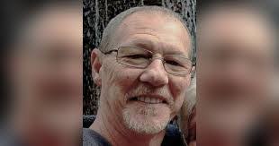 Kenneth Silcox's Instagram, Twitter & Facebook