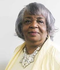 Tracey Pinson's Instagram, Twitter & Facebook