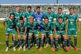 Tras este episodio que revolucionó al mundo verdolaga, sarmiento apenas unos meses después consiguió ser campeón de la primera nacional y recientemente se consagró en la división reserva. Para El Director Tecnico De Sarmiento De Junin Equipo Que Gana No Se Toca Diario Democracia