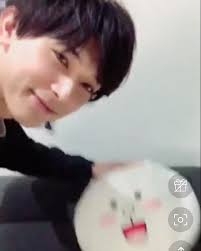 吉沢亮 橋本環奈 fan on instagram 自撮りで配信し亮 吉沢亮 よしざわりょう yoshizawaryo お亮 吉沢亮 橋本環奈 吉沢 亮 吉沢