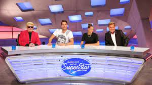 Grund dafür dürften die hohen einschaltquoten von der fernsehsendung gewesen sein. Dsds 2015 10 Fakten Die Sie Zum Dsds Staffelstart Wissen Mussen News De