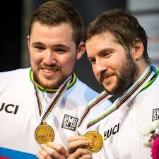 Patrick Schnetzer & Markus Bröll (@PatrickSchnetzerundMarkusBroell) •  Facebook