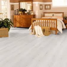 Laminate flooring is the best solution for floors that are difficult to manage. Wood And Laminate Flooring Ideas White Laminate Bedroom Flooring
