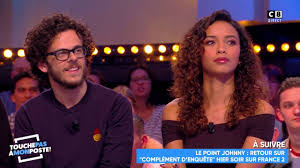 Statistiques et évolution des crimes et délits enregistrés auprès des services de police et gendarmerie en france entre 2012 à 2019 elle a aussi une sœur cadette. Flora Coquerel Off Et Touche Pas A Mon Poste Tpmp Facebook