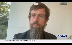 Employees at the iphone maker's headquarters tuesday, a signal of the strong ties between the silicon valley giants. Twitter Ceo Suggests Giving Users More Control Over Algorithms 11 18 2020