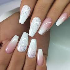 Hey lovelies, let's create some glitter ombré acrylic nails with encapsulated 3d rose on coffin shaped nails. Repost White With Glitter Ombre And French Fade On Coffin Nails Picture And Nail Design By Soli Nail Art Ombre Ombre Nail Designs Nail Designs