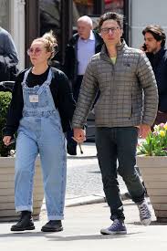 They dated for two years from 2004 to 2006. Zach Braff 44 Is Dating Florence Pugh 23 Wonderwall Com
