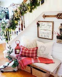 Hang a holiday wreath and some garlands, cover the bench with fur or some knit. 19 Amazing Christmas Entryway Ideas Farmhouse Style More