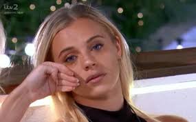 Love Island viewers praise 'angel' Laura Anderson for supporting Laura  Crane despite lie detector drama