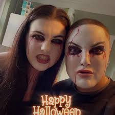 I'm just wondering if anyone else experiences this, I get really bad  shortness of breath, it kind of feels like not enough air is getting to my  lungs and I can't take