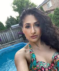 looking for someone to go swimming with?