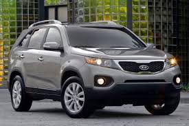Edmunds also has kia sorento pricing, mpg, specs, pictures, safety features, consumer reviews and more. Best Suv For The Price Review Of The 2013 Kia Sorento Kia Sorento Best Suv Sorento