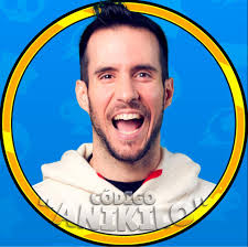 Cuál es tu skin favorita de esta temporada? La mía es la de la reina  arquera, esta sexy eh!