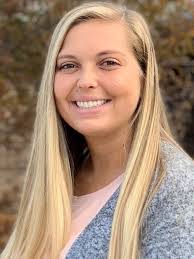 Caitlin Britton's Instagram, Twitter & Facebook