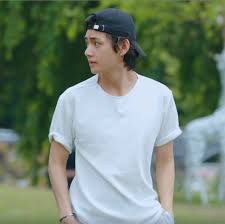 Bangtan boys is a south korean boy group of seven formed by big hit entertainment, including rap monster, jin, . V Live