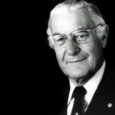 SIR VINCENT FAIRFAX COMMEMORATIVE BOOK 2009 VINCENT FAIRFAX FAMILY  FOUNDATION