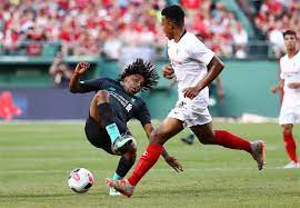(born 15 jan, 1991) defender for mol vidi. Sevilla Down Liverpool On Pozo Winner At Fenway Park Arab News