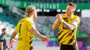 Dortmund sit fifth in the bundesliga table, five points behind wolfsburg and four points of the last champions league spot, occupied by eintracht frankfurt. Xogmbljyb 2msm