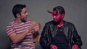 تتناول الأحداث في إطار درامي رومانسي قصة عائلتين تنشأ بينهما العديد من الخلافات في ظل وجود قصة حب تجمع بين طرفي تلك العائلتين. ØªÙ…ÙŠÙ… ÙŠÙˆÙ†Ø³ ØªØ¬Ø³ÙŠØ¯ Ø§Ù„Ø´ÙŠØ·Ø§Ù† Ø±Ø³ÙŠÙ†ÙŠ Ø§Ù„Ø­Ù„Ù‚Ø© Ø§Ù„Ø«Ø§Ù…Ù†Ø© 18 Youtube