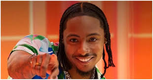 The Towering Presence Of Kordell Stewart On Love Island: The Statistics Are  Revealed.