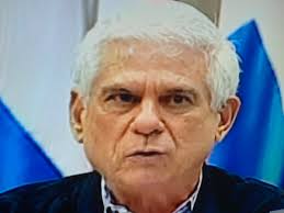 jose edwin Renderos (@edwinrenderos)