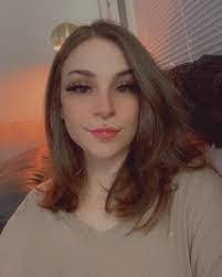 Megan Enyart's Instagram, Twitter & Facebook