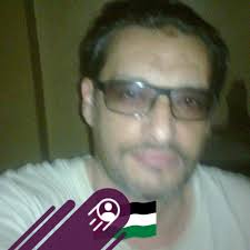 And that's how you GRWM 🤪 @petraflannery Carefully crafting a slay fit  without getting in the way of the artwork done by @makeupbyvera7 and  @mararoszak 🙂‍↔️