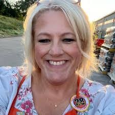 Lacey Blake's Instagram, Twitter & Facebook