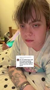 Carla Sexton's Instagram, Twitter & Facebook