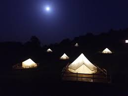 Check spelling or type a new query. S A Deschis Primul Camping De Lux Din Romania Cat CostÄƒ O Noapte Intr Un Super Cort Foto Glamping Resorts Luxury Camping Glamping