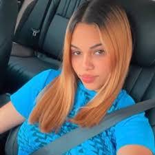 Ashley Paris's Instagram, Twitter & Facebook