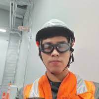 1400+ "Ayrton" profiles