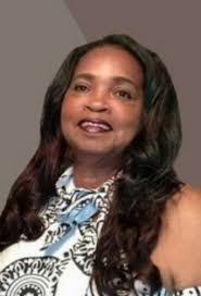 Shonda Simmons's Instagram, Twitter & Facebook