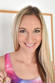 Find the hottest blonde teen solo videos and clips, realy hight quality. Allie Eve Knox Anazing Pussy Stretching Solo Masturbation On Cam Blonde Close Up R18hub