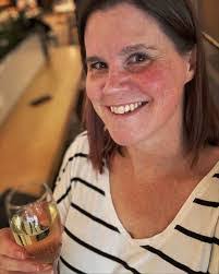 Terri Digiovanni's Instagram, Twitter & Facebook