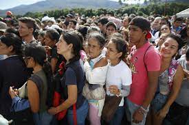 Its official name is república bolivariana de venezuela (bolivarian republic of venezuela). Un Says An Estimated 2 3 Million People Have Fled Venezuela
