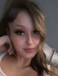 Abby Zarate's Instagram, Twitter & Facebook