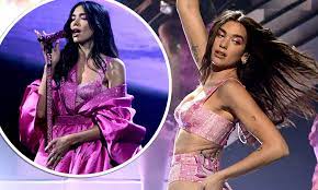 Dua lipa attends the 39th brit awards at the o2 arena in london on february 20, 2019. Grammy Awards 2021 Dua Lipa Strips Down To Sparkly Pink Bikini After Performance Daily Mail Online