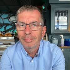 Jerry Guernsey's Instagram, Twitter & Facebook