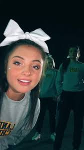 Toni Benefield's Instagram, Twitter & Facebook