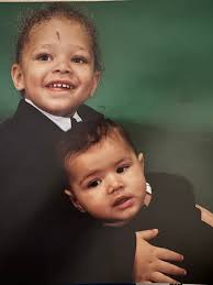 son is adamant he wants a skin head ….. pleas help me convince him  otherwise 🤓