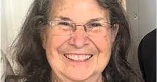 Carolyn Knapp Obituary (1944