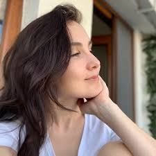 Francesca Handwritten Sans