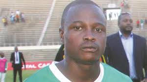 Daniel Kofi Kyereh has left Freiburg's pre season camp after problems  reoccurred with his knee in recent training sessions. He will need a  surgical procedure to assess the extent of the issue.